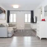 Arnulfsplatz Aparts Appartamento Ratisbona