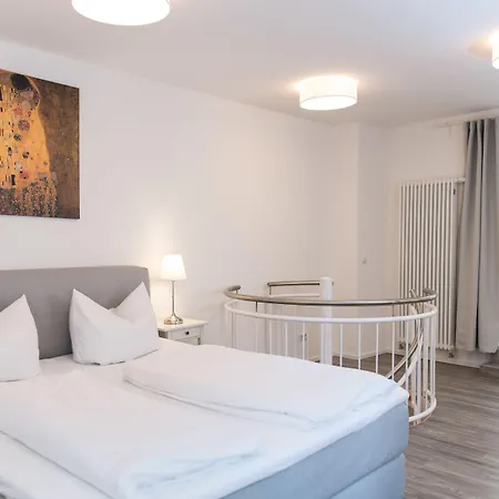 Arnulfsplatz Aparts Regensburg