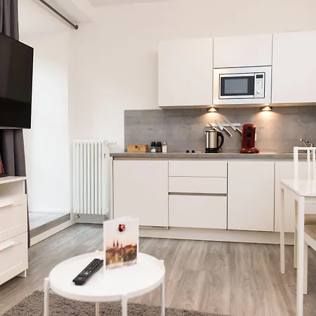 Arnulfsplatz Aparts Апартаменты Регенсбург