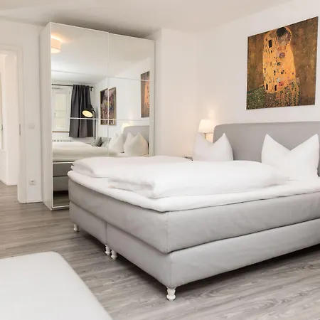 Arnulfsplatz Aparts Appartement Regensburg