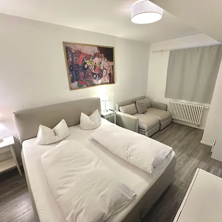 Arnulfsplatz Aparts Appartement Regensburg