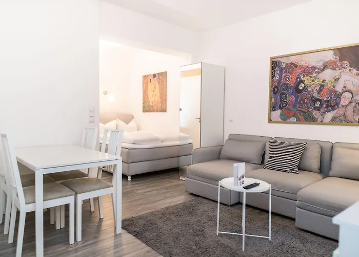 Arnulfsplatz Aparts Ratyzbona