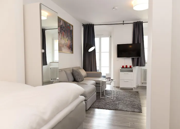 Arnulfsplatz Aparts * Regensburg